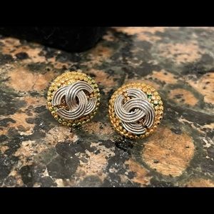 ❌SOLD❌ Chanel vintage silver and gold earrings